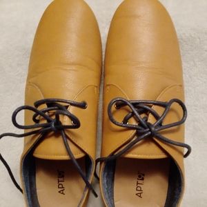$3 for $10/MENS LOAFERS FROM APT 9